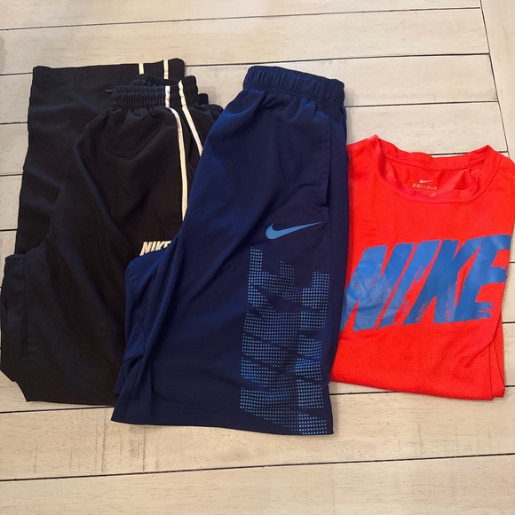 Nike Other - NIKE | Boys Youth Lot Sz L/XL tshirt pants shorts